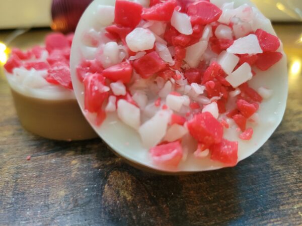 upclose image of peppermint bark wax melts