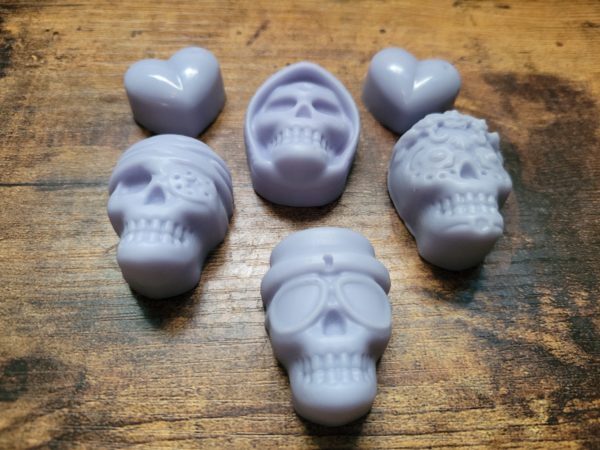 skull wax melts