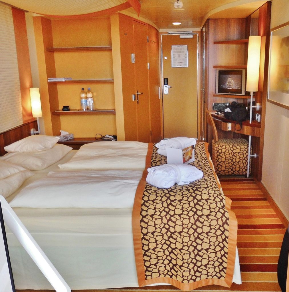 interior cruise ship cabin