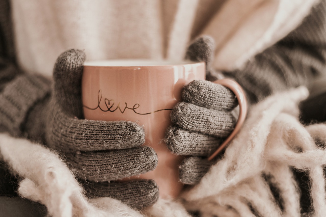 gloves and mug