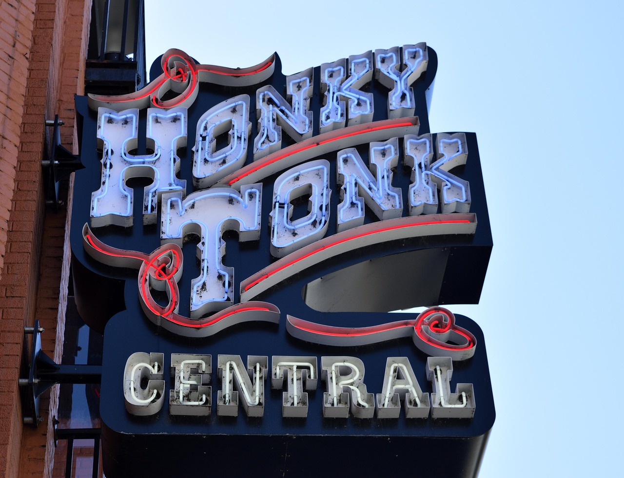 Honky tonk sign Nashville