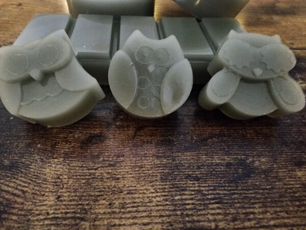 barnwood owl wax melts