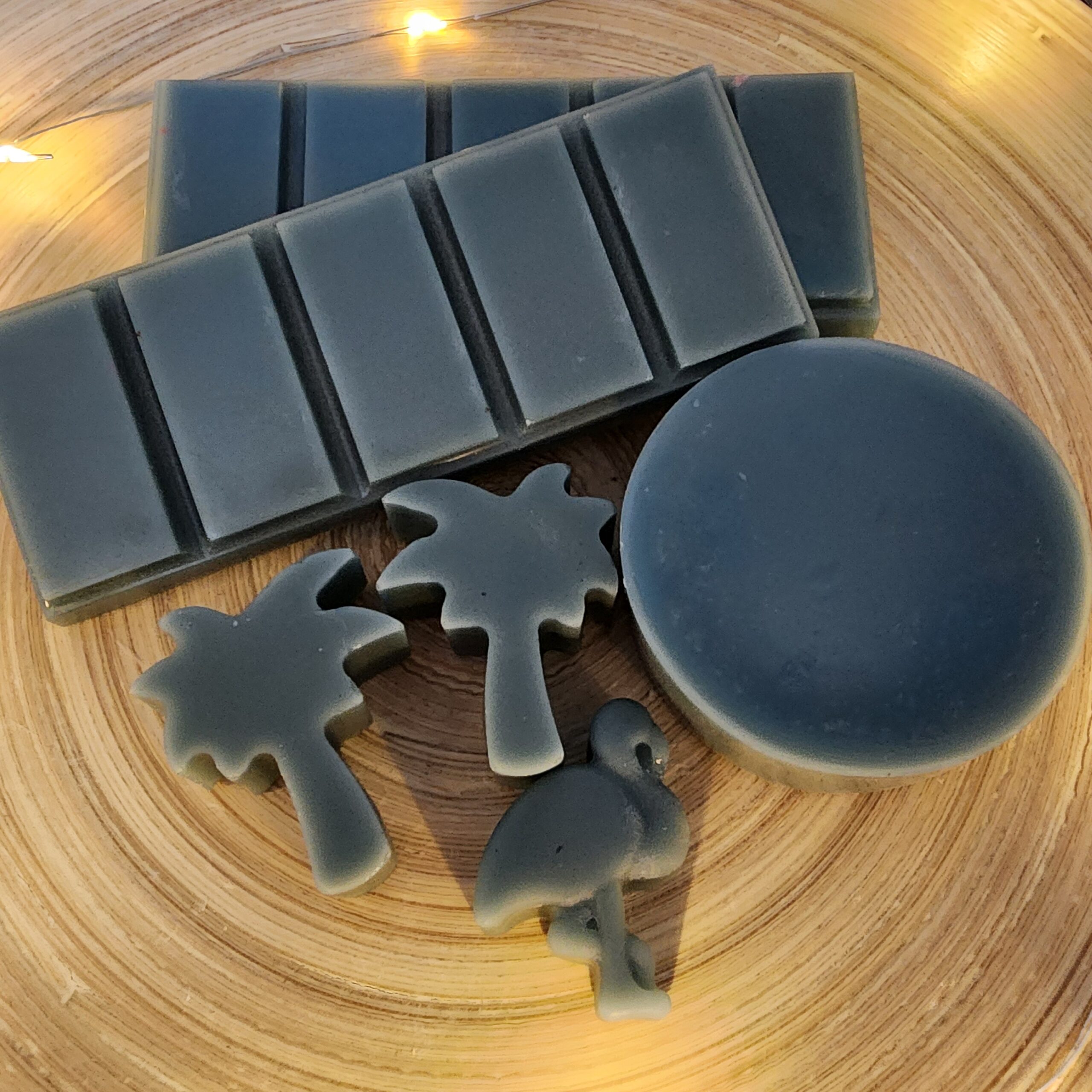 Havana Nights wax melts wax tarts and wax bars on bamboo tray