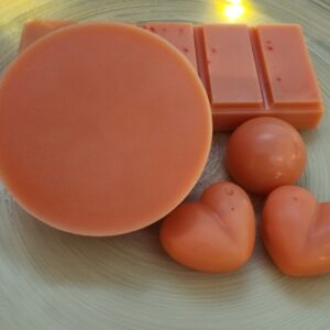 orange fizz wax tart, snap bar, and dots